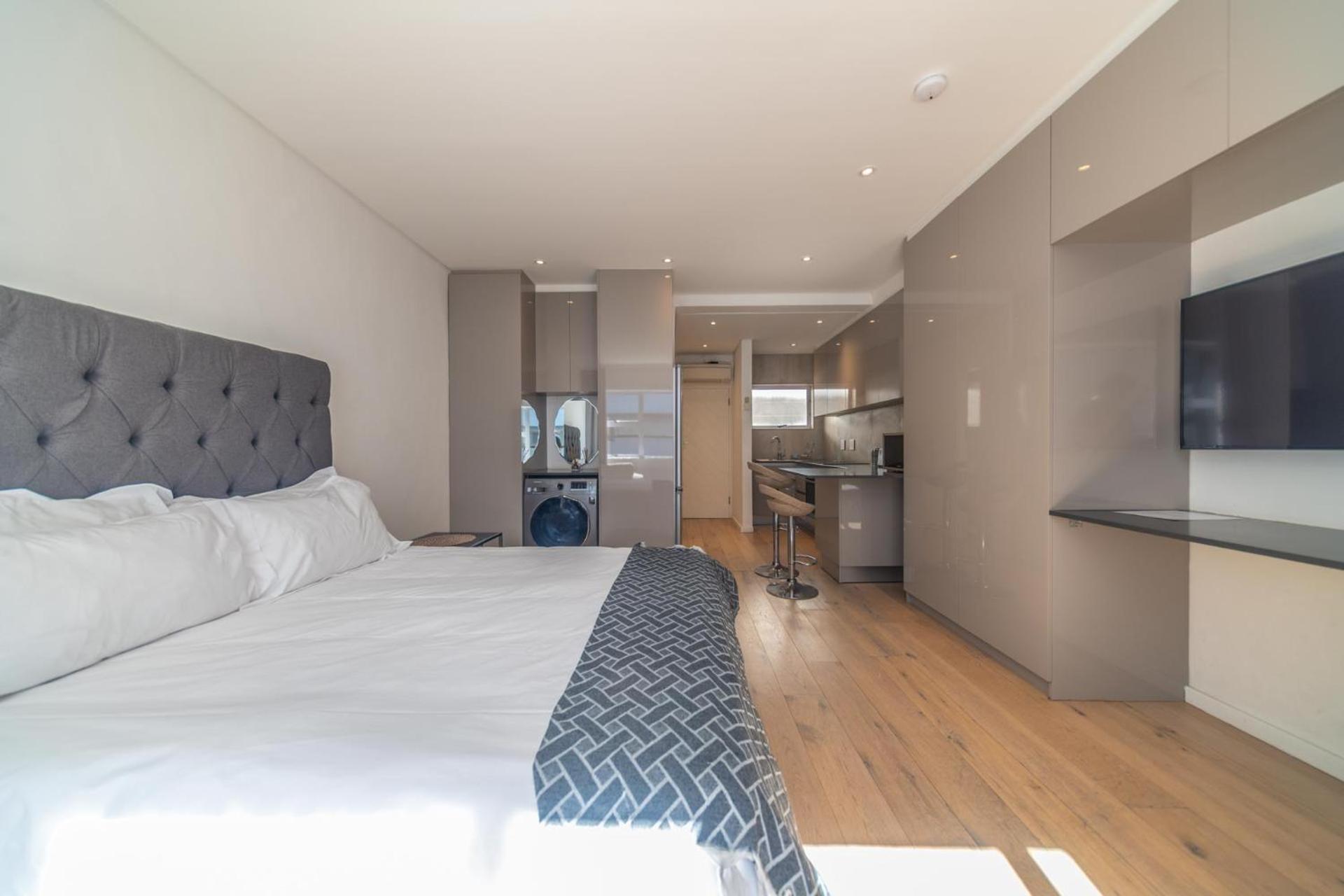 Apartment 33 At Sandrigham *
